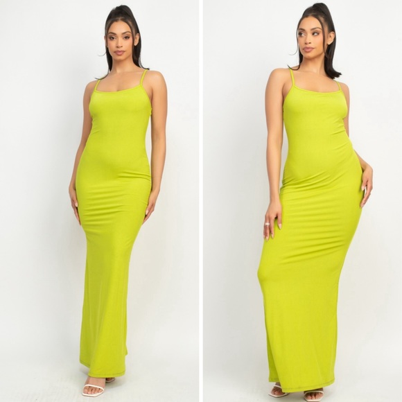 🆕Double layered maxi dress in lime - Picture 3 of 9